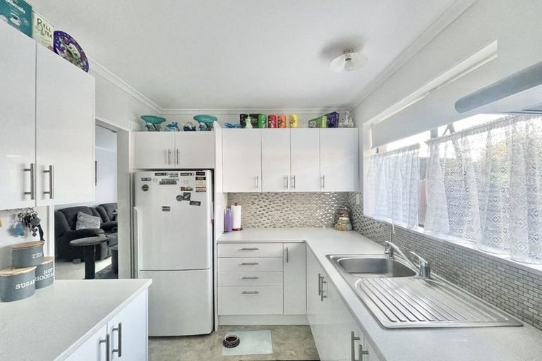 Photo of property in 2/38 Mako Mako Road, Levin, 5510