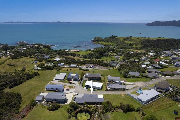 Photo of property in 31 Eagles Way, Cable Bay, 0420