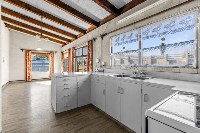 Photo of property in 309 Frederick Street, Mahora, Hastings, 4120