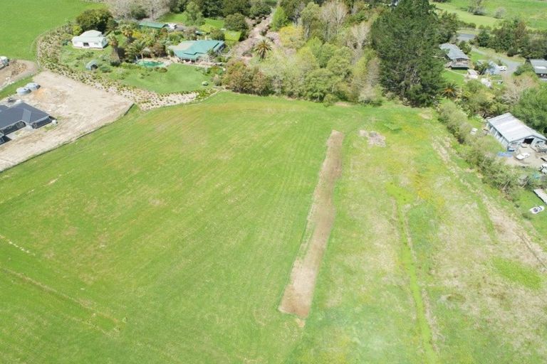 Photo of property in 43 Awatiro Drive, Kaukapakapa, 0871