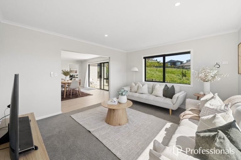 Photo of property in 63 Ken Douglas Drive, Aotea, Porirua, 5024