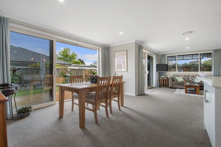 Photo of property in 4 Friis Drive, Katikati, 3178