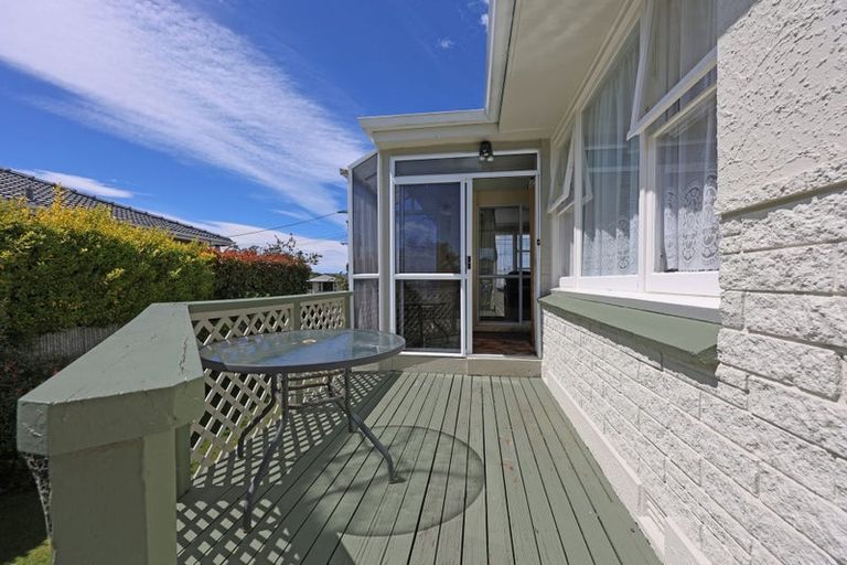 Photo of property in 42 Stuart Street, Holmes Hill, Oamaru, 9401