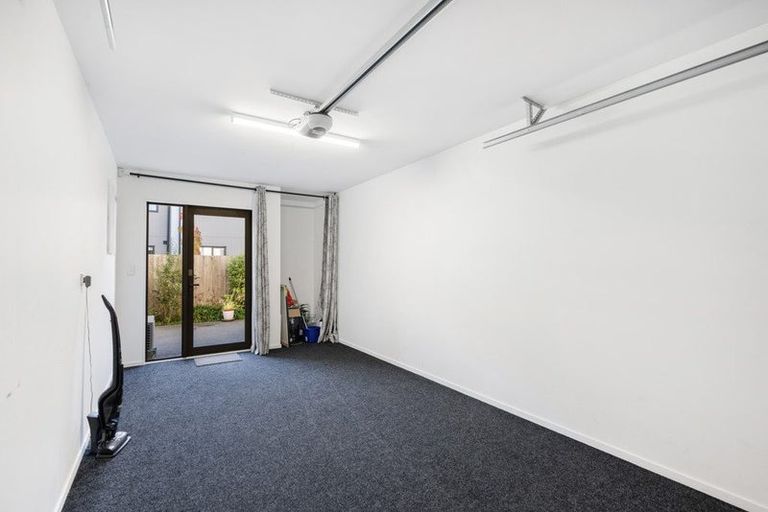 Photo of property in 2/441 Madras Street, St Albans, Christchurch, 8014