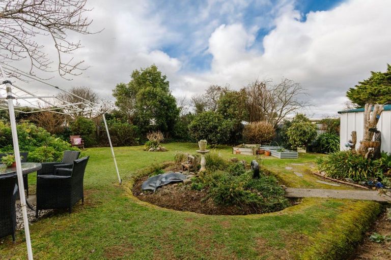 Photo of property in 13 Runciman Place, Dannevirke, 4930