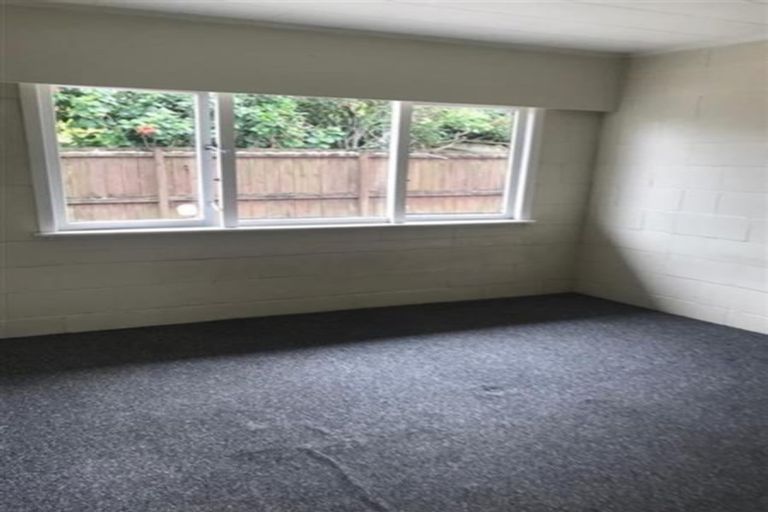 Photo of property in 2/23 Driver Road, Mangere East, Auckland, 2024