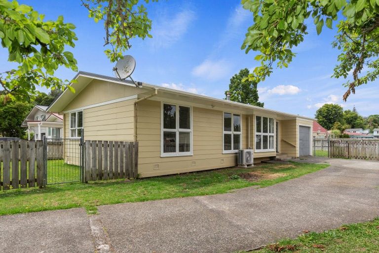 Photo of property in 11 Ngaio Street, Onerahi, Whangarei, 0110