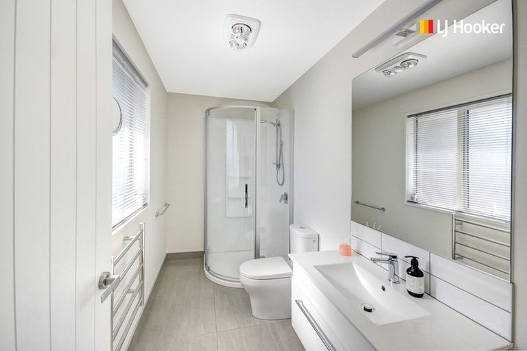 Photo of property in 2 Silverview Place, Mosgiel, 9024