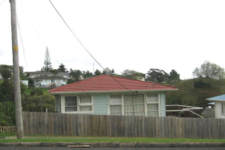 Photo of property in 61 Woodglen Road, Glen Eden, Auckland, 0602