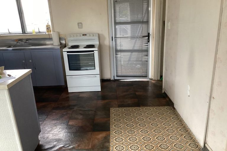 Photo of property in 53 Oldham Avenue, Onekawa, Napier, 4110