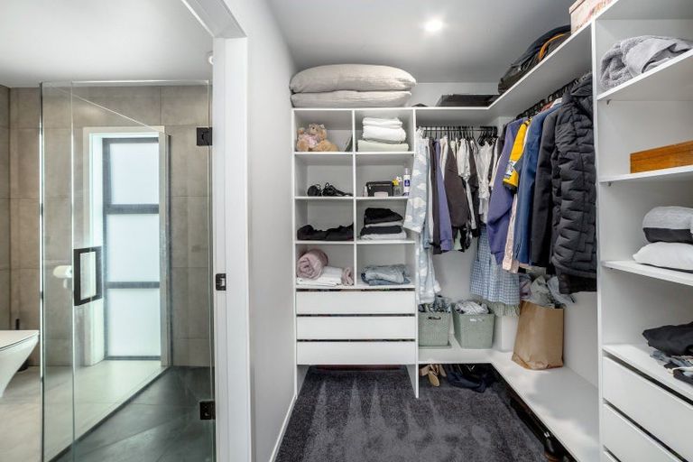 Photo of property in 16 Fantail Avenue, Carterton, 5713