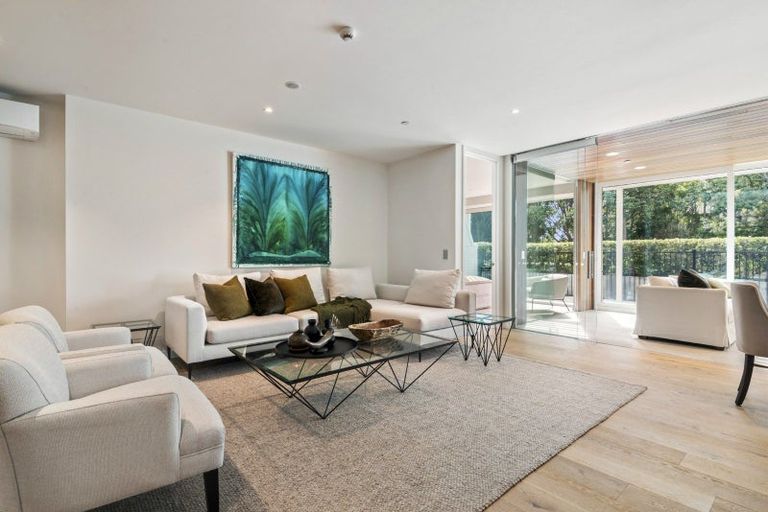Photo of property in 106/20 Omana Road, Milford, Auckland, 0620