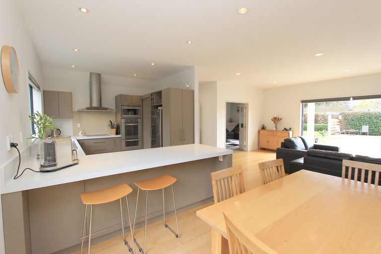 Photo of property in 88a Maxwell Road, Blenheim, 7201