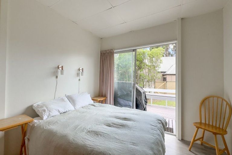 Photo of property in 106 Moore Place, Whangamata, 3620