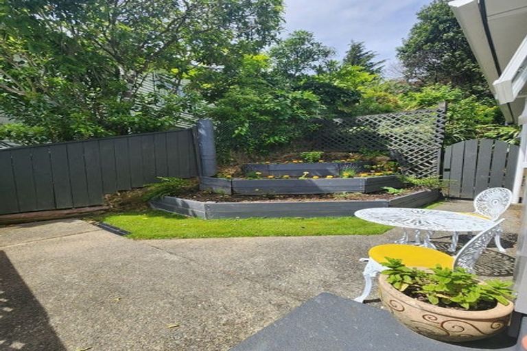 Photo of property in 70 Lord Street, Stokes Valley, Lower Hutt, 5019