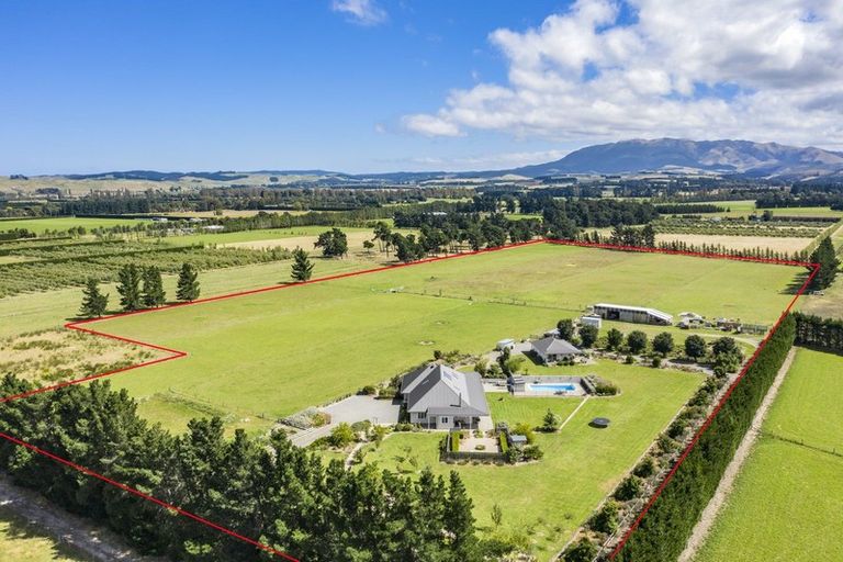 Photo of property in 319 Innes Road, Glasnevin, Amberley, 7482