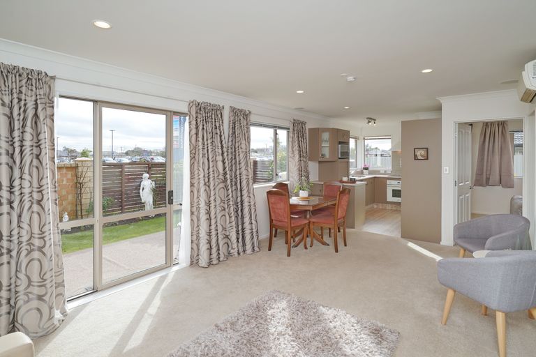 Photo of property in 38 Athelstan Street, Spreydon, Christchurch, 8024