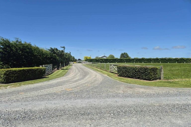 Photo of property in 656a Ryal Bush-wallacetown Road, Wallacetown, Invercargill, 9874