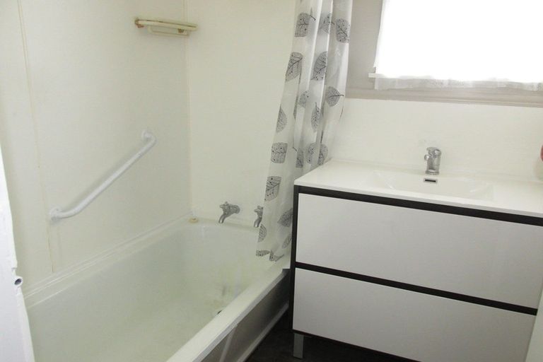 Photo of property in 10 Haig Street, Wairoa, 4108