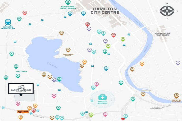 Photo of property in 8 Selkirk Lane, Hamilton Lake, Hamilton, 3204