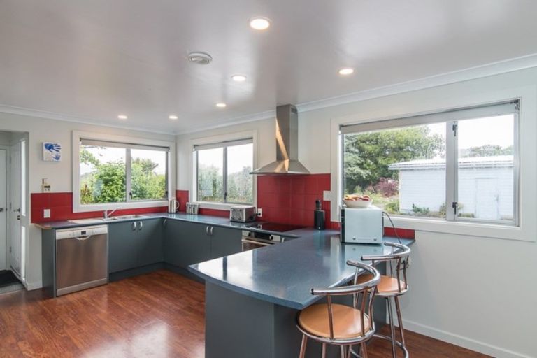 Photo of property in 141 Alexander Road, Raumati Beach, Paraparaumu, 5032