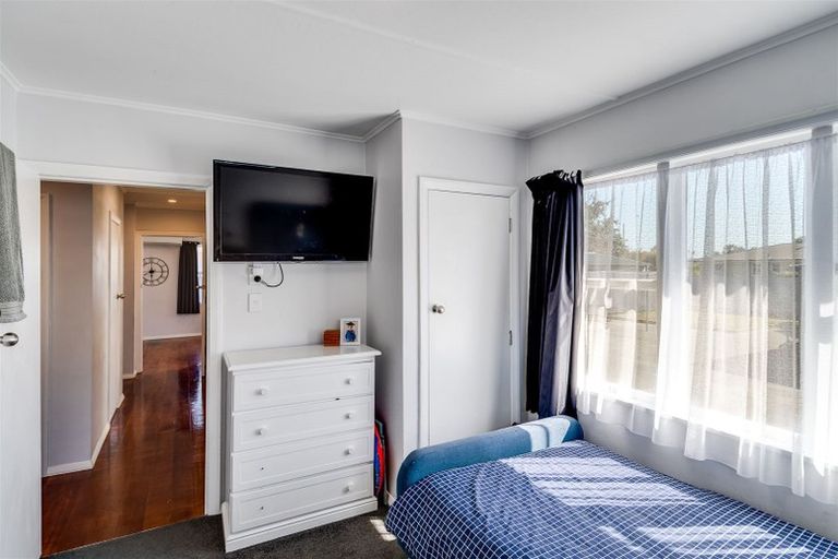 Photo of property in 26 Hitchings Avenue, Onekawa, Napier, 4110