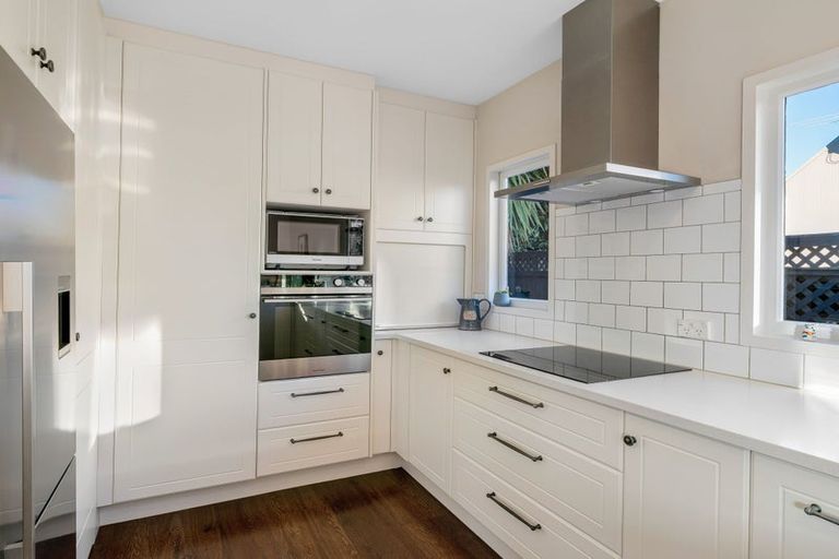 Photo of property in 36 Tui Street, Fendalton, Christchurch, 8041