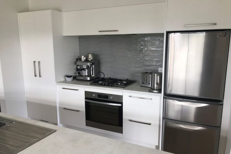 Photo of property in 16 Cheltenham Road, Lower Shotover, Queenstown, 9304