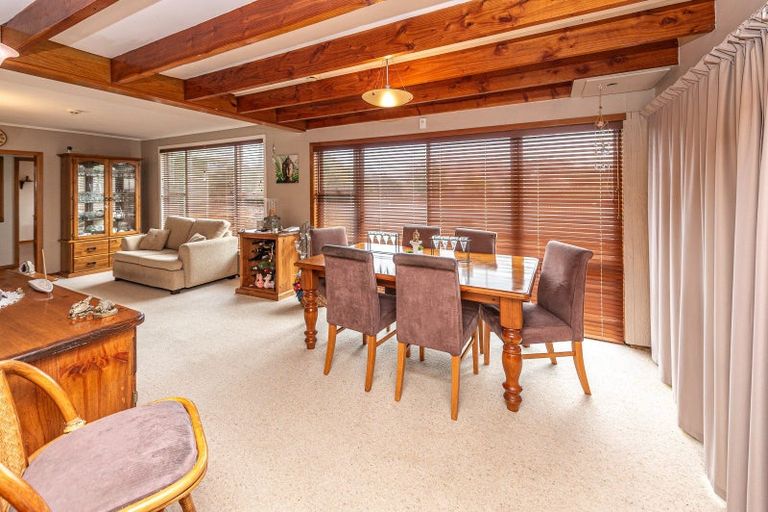 Photo of property in 39 Victoria Street, Patea, 4520