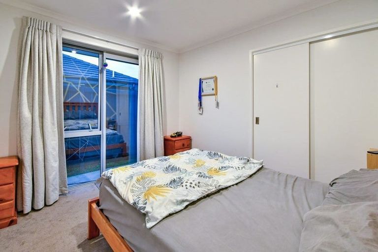 Photo of property in 12 Theobald Street, Pokeno, 2402