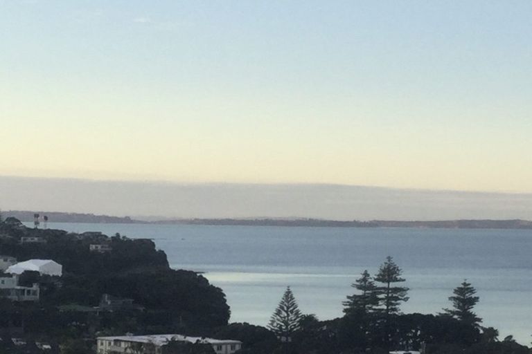 Photo of property in 2/35 Kowhai Road, Mairangi Bay, Auckland, 0630