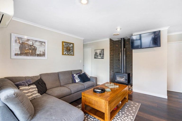 Photo of property in 6 Cumberland Rise, Taradale, Napier, 4112