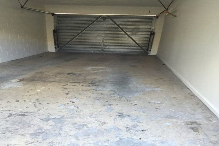 Photo of property in 2/82 Bishop Street, St Albans, Christchurch, 8014