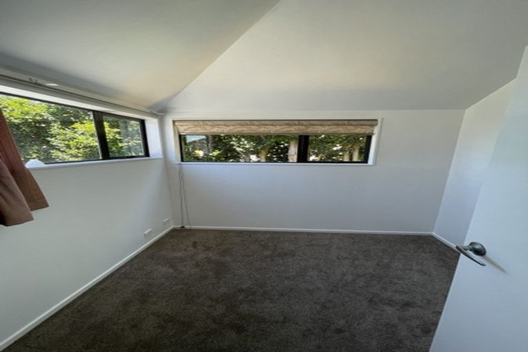 Photo of property in 941a East Coast Road, Torbay, Auckland, 0630
