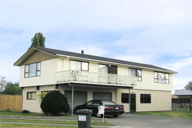 Photo of property in 28 Ryan Crescent, Greenmeadows, Napier, 4112