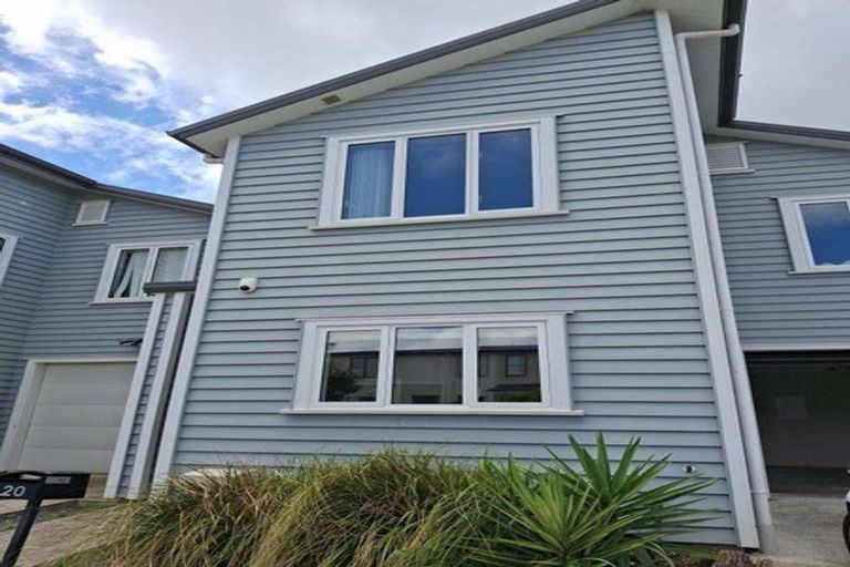 Photo of property in 20 Saddleback Crescent, Papakura, 2110