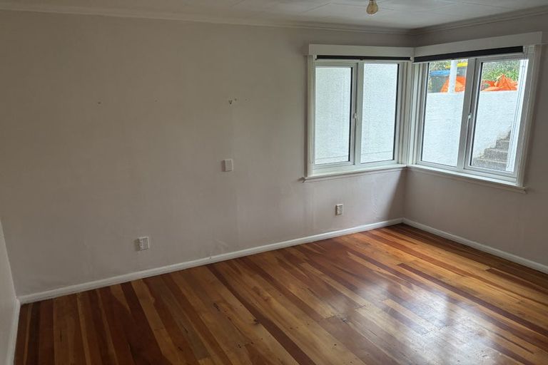 Photo of property in 120 Motuhara Road, Plimmerton, Porirua, 5026