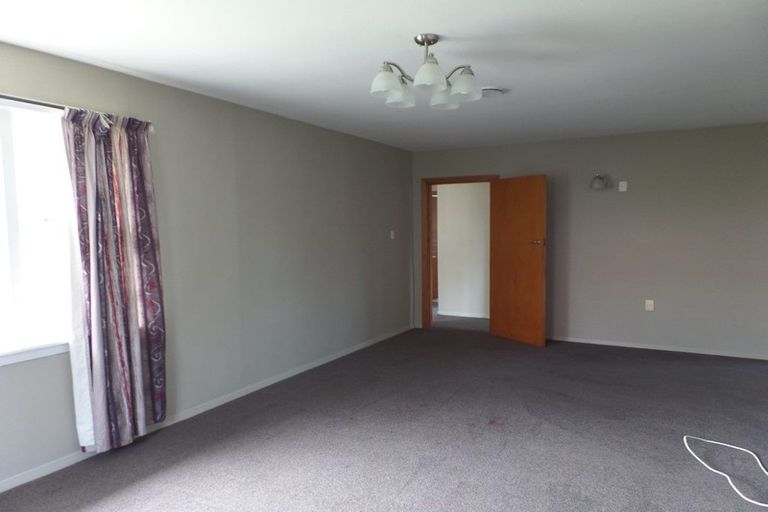 Photo of property in 1/25 Bevington Street, Avonhead, Christchurch, 8042
