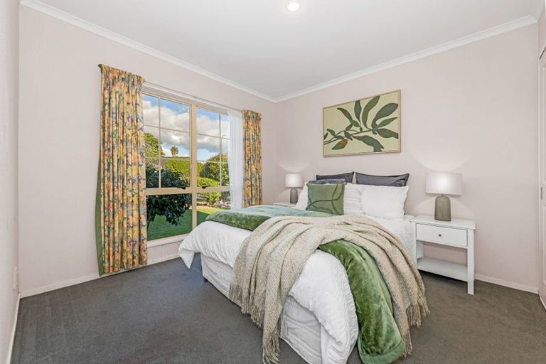 Photo of property in 12 Ballycullanie Place, Dannemora, Auckland, 2016