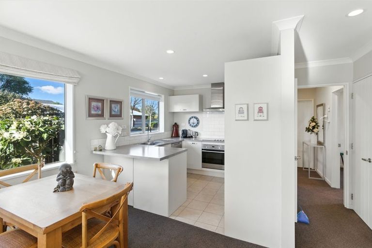 Photo of property in 1c Country Palms Drive, Halswell, Christchurch, 8025