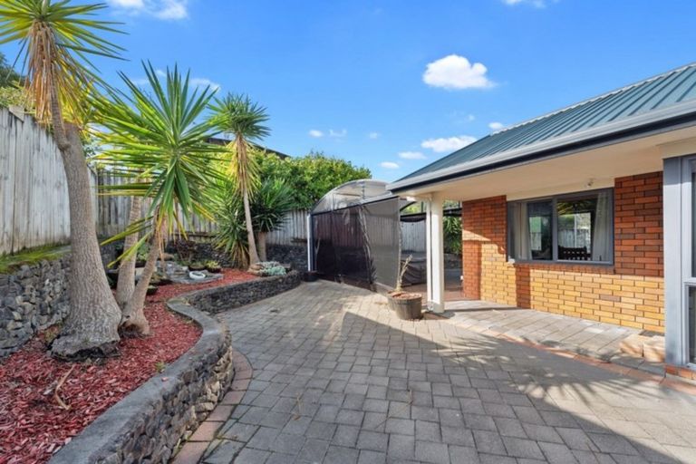 Photo of property in 64 Ayrshire Drive, Grandview Heights, Hamilton, 3200