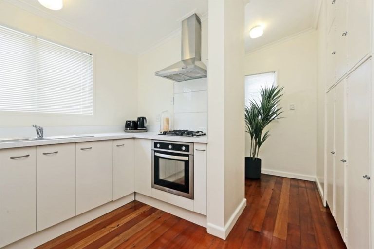Photo of property in 82 Mcgrath Street, Napier South, Napier, 4110