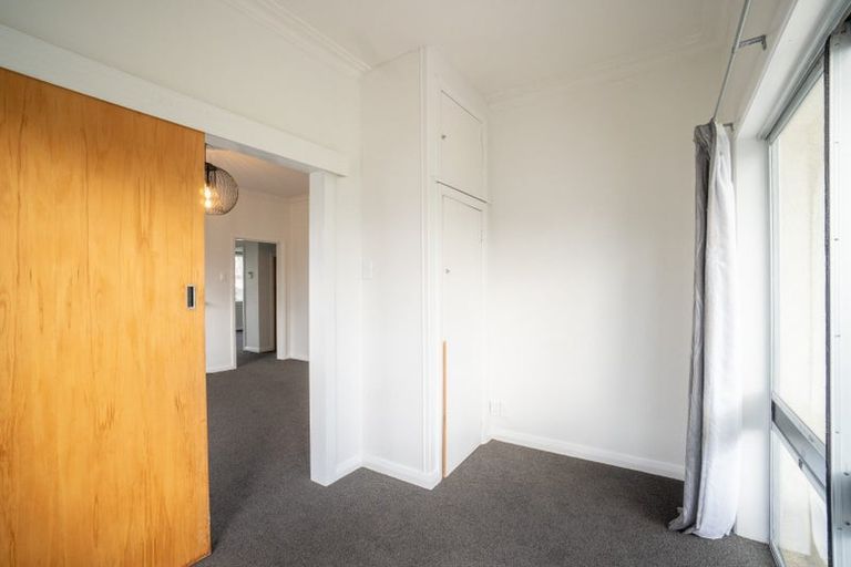 Photo of property in 15a Haydon Street, Roslyn, Palmerston North, 4414