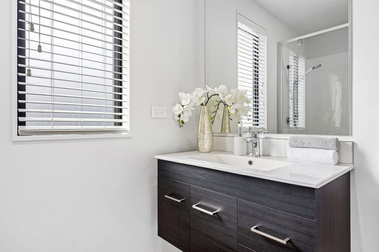 Photo of property in 3 Tara Crescent, Woodend, 7610