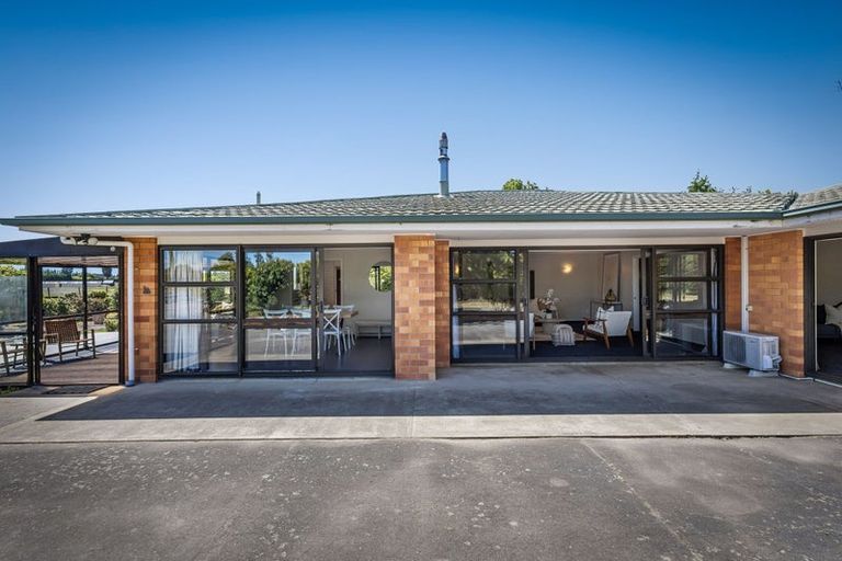 Photo of property in 704 Hawkins Road, Marshland, Christchurch, 8051