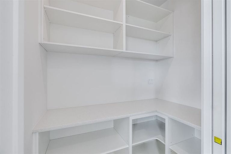 Photo of property in 21 Te Repo Drive, Halswell, Christchurch, 8025