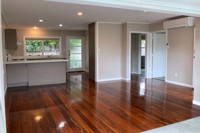 Photo of property in 2/32 Sydney Street, Hauraki, Auckland, 0622