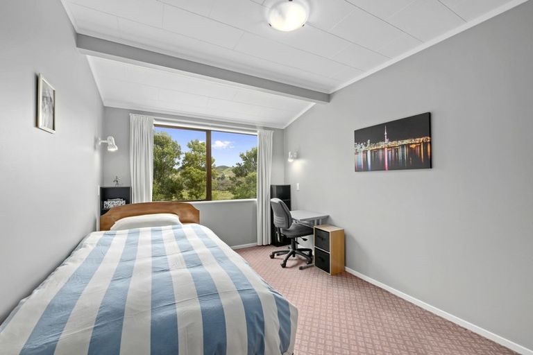 Photo of property in 15 Ashton Warner Way, Whitemans Valley, Upper Hutt, 5371