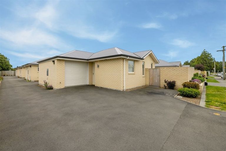 Photo of property in 1/14 Nicholls Road, Halswell, Christchurch, 8025