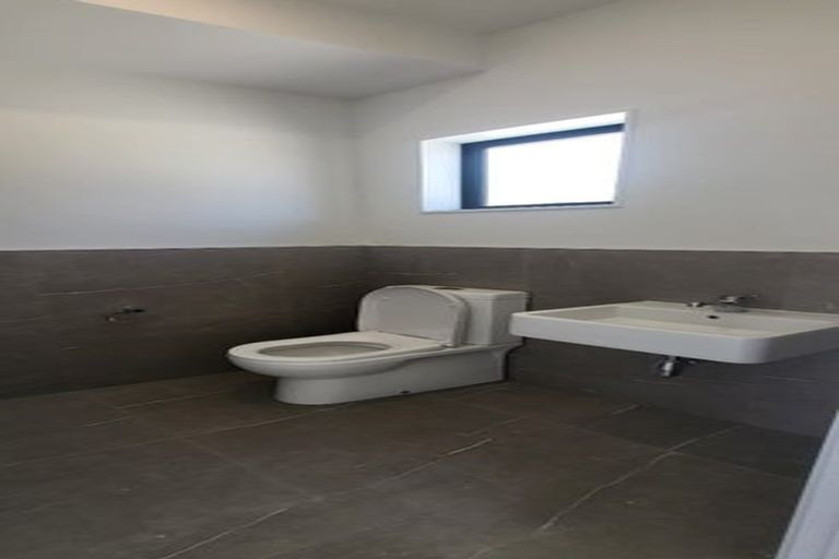 Photo of property in 17a East Street, Pukekohe, 2120